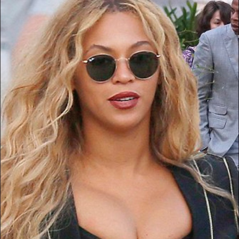 Ray Ban Round Metal Sunglasses - Picture 13 of 16